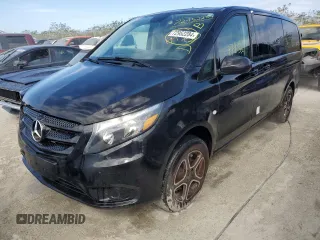 2019 Mercedes-Benz Metris Passenger with VIN WD4PG2EE7K3519967, listed as a Copart auction lot 72952284 with 77,656 mi miles and Non Repairable. Bid and sale history available at carsss.com. Image 1.