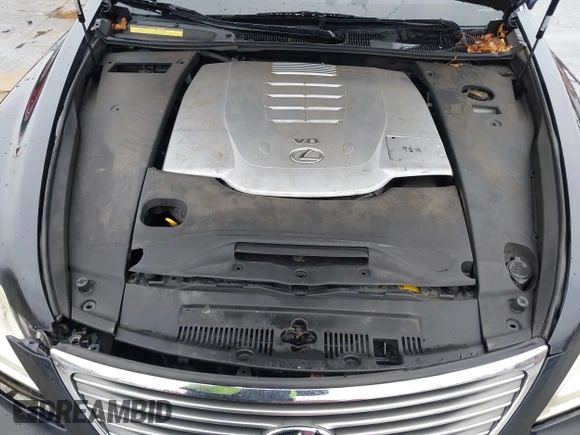 2007 Lexus LS 460 with VIN JTHBL46F675008702, listed as a IAAI auction lot 41574370 with 170,609 mi miles. Bid and sale history available at carsss.com. Image 10.