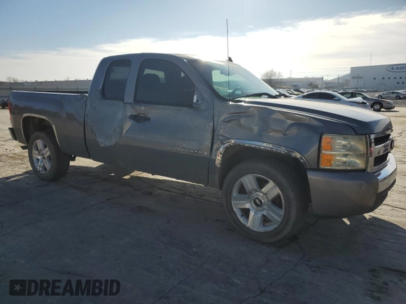 2007 Chevrolet Silverado 1500 LT w/1LT with VIN 2GCEC19J271614884, listed as a Copart auction lot 84551504 with 147,445 mi miles and Salvage Title. Bid and sale history available at carsss.com. Image 4.