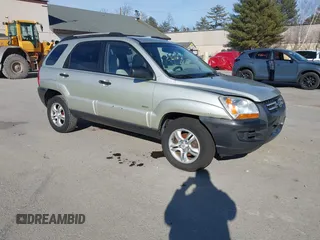 2005 Kia Sportage LX with VIN KNDJE723757081826, listed as a IAAI auction lot 41775450 with 106,992 mi miles and . Bid and sale history available at carsss.com. Image 1.