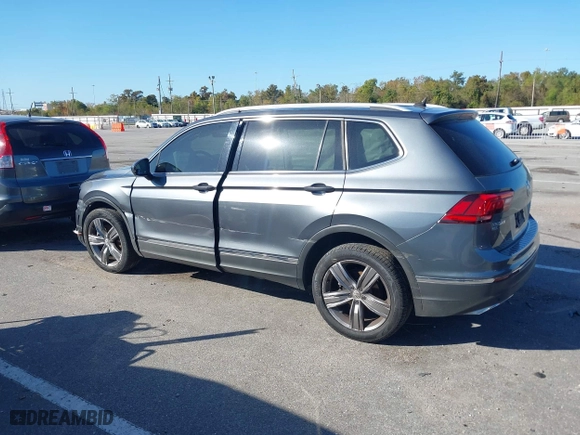 2019 Volkswagen Tiguan SEL Premium with VIN 3VV4B7AX6KM086321, listed as a IAAI auction lot 41121116 with 77,646 mi miles. Bid and sale history available at carsss.com. Image 14.