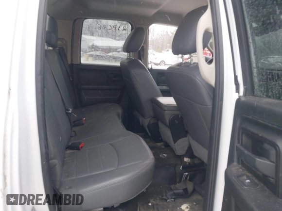 2020 Ram 1500 Classic Tradesman with VIN 1C6RR6FG3LS151774, listed as a IAAI auction lot 41589802 with 131,550 mi miles. Bid and sale history available at carsss.com. Image 8.