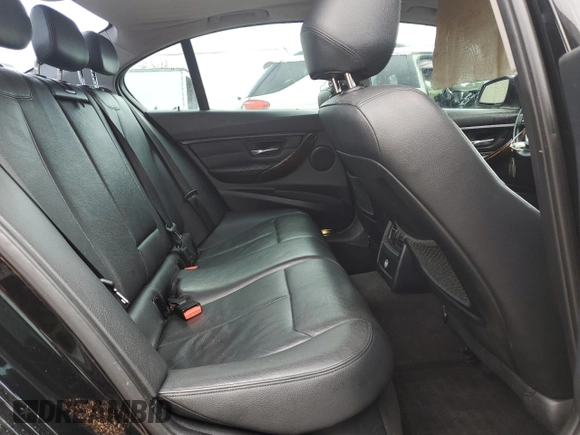 2014 BMW 3 Series 328i with VIN WBA3A5C50EF605068, listed as a Copart auction lot 46958265 with 173,383 mi miles and Clean Title. Bid and sale history available at DreamBid. Image 10.