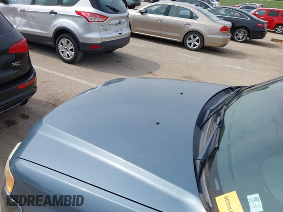 2011 Ford Escape Limited with VIN 1FMCU0EG3BKA49641, listed as a IAAI auction lot 42474740 with 186,522 mi miles and . Bid and sale history available at DreamBid. Image 6.