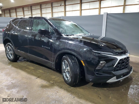 2025 Chevrolet Blazer LT with VIN 3GNKBHR46SS153542, listed as a Copart auction lot 46517575 with 3,632 mi miles and Clean Title. Bid and sale history available at carsss.com. Image 4.