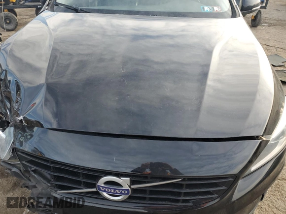 2017 Volvo S60 Dynamic z VIN YV140MTL9H2428352, wystawiony jako Copart lot #45787525 z przebiegiem 58 397 mil mil oraz Szkoda całkowita • Salvage title. Historia ofert i sprzedaży dostępna na DreamBid. Obrazek 12.