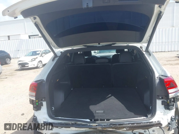 2022 Volkswagen Atlas SE with VIN 1V2WE2CA1NC217119, listed as a IAAI auction lot 42251488 with 45,034 mi miles and . Bid and sale history available at DreamBid. Image 18.