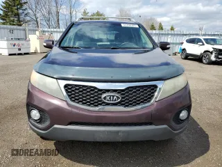2011 Kia Sorento EX with VIN 5XYKUDA29BG168012, listed as a Copart auction lot 55350305 with 443,033 mi miles and Clean Title. Bid and sale history available at DreamBid. Image 5.