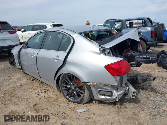 2015 Infiniti Q40 with VIN JN1CV6AR5FM523503, listed as a IAAI auction lot 40580885 with 103,705 mi miles and . Bid and sale history available at DreamBid. Image 3.