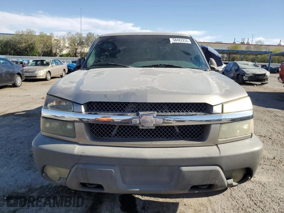2002 Chevrolet Avalanche with VIN 3GNEC13T62G249465, listed as a Copart auction lot 58482255 with 209,864 mi miles and Clean title. Bid and sale history available at DreamBid. Image 5.
