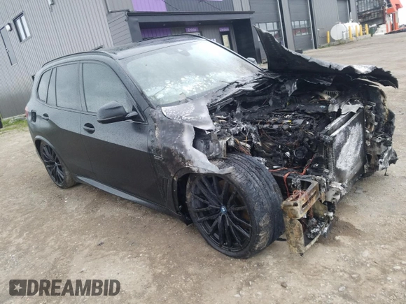 2023 BMW X5 xDrive45e z VIN 5UXTA6C05P9P88254, wystawiony jako Copart lot #56622044 z przebiegiem Nie podano mil oraz Nie do naprawy • Non repairable. Historia ofert i sprzedaży dostępna na DreamBid. Obrazek 4.