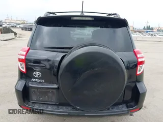 2012 Toyota RAV4 Sport z VIN 2T3WF4DV6CW141256, wystawiony jako IAAI lot #42371916 z przebiegiem 106 081 mil mil oraz . Historia ofert i sprzedaży dostępna na DreamBid. Obrazek 16.