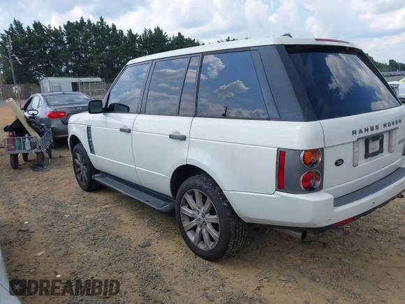 2008 Land Rover Range Rover SC with VIN SALMF13488A265557, listed as a IAAI auction lot 42727299 with 255,219 mi miles and . Bid and sale history available at DreamBid. Image 3.
