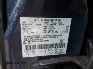 2006 Ford F-250 XL with VIN 1FTSW21P06EC13170, listed as a Copart auction lot 44038305 with 198,100 mi miles and Clean title. Bid and sale history available at DreamBid. Image 12.