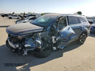 2025 Kia Sorento EX with VIN KNDRHDJG3S5339778, listed as a Copart auction lot 60566525 with 4,929 mi miles and Salvage title. Bid and sale history available at DreamBid. Image 1.