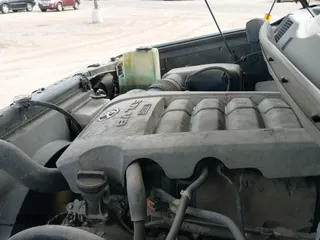 2007 Toyota Tundra SR5 с VIN 5TBEV54177S468136, выставлен на аукционе IAAI как лот 42761694 с пробегом 300 792 миль миль и . История ставок и продаж доступна на DreamBid. Изображение 19.