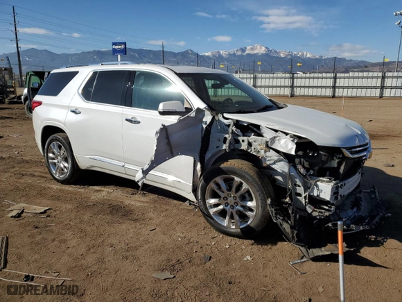 2021 Chevrolet Traverse High Country with VIN 1GNEVNKW5MJ229450, listed as a Copart auction lot 44260125 with 61,114 mi miles and Salvage Title. Bid and sale history available at carsss.com. Image 4.