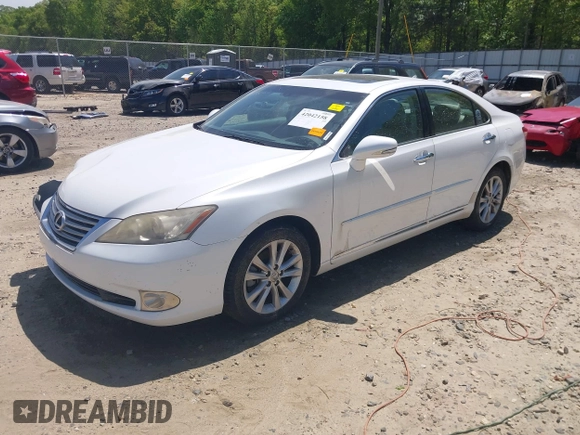 2012 Lexus ES 330 z VIN JTHBK1EG7C2475120, wystawiony jako IAAI lot #42042158 z przebiegiem 85 895 mil mil oraz . Historia ofert i sprzedaży dostępna na DreamBid. Obrazek 17.