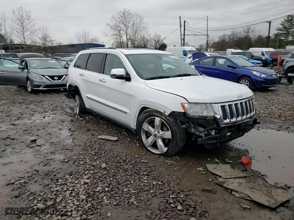 2013 Jeep Grand Cherokee Limited with VIN 1C4RJFBT4DC596751, listed as a Copart auction lot 85324604 with 141,967 mi miles and Salvage Title. Bid and sale history available at carsss.com. Image 12.