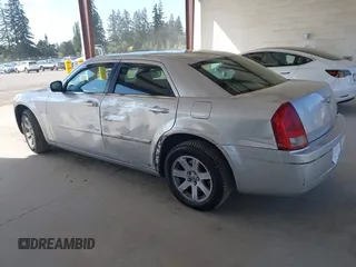 2005 Chrysler 300 Touring with VIN 2C3JA53G75H687752, listed as a IAAI auction lot 42190758 with 170,269 mi miles and . Bid and sale history available at DreamBid. Image 3.