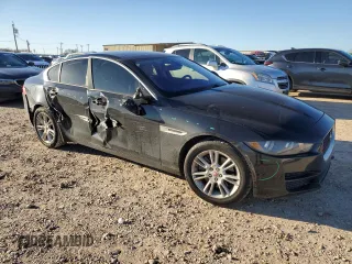 2017 Jaguar XE 25t Premium with VIN SAJAD4BG7HA963995, listed as a Copart auction lot 43613265 with 91,901 mi miles and Salvage Title. Bid and sale history available at carsss.com. Image 4.