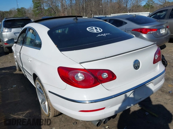 2011 Volkswagen CC Lux Plus with VIN WVWHN7AN8BE705786, listed as a IAAI auction lot 41727591 with Not Provided miles. Bid and sale history available at carsss.com. Image 3.