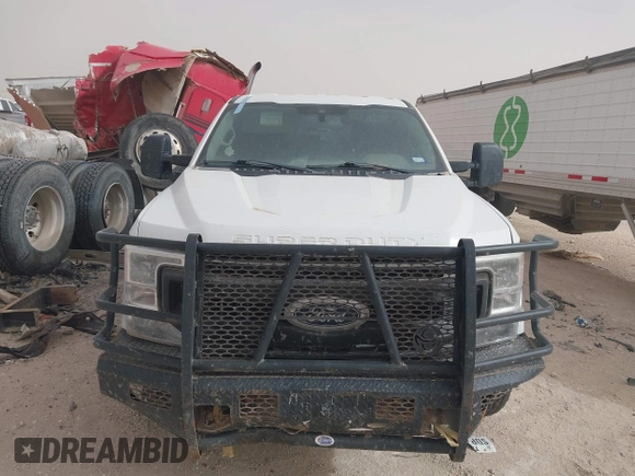 2021 Ford Super Duty F-250 SRW XL with VIN 1FT7W2B67MED48476, listed as a IAAI auction lot 41666112 with 111,287 mi miles. Bid and sale history available at carsss.com. Image 11.