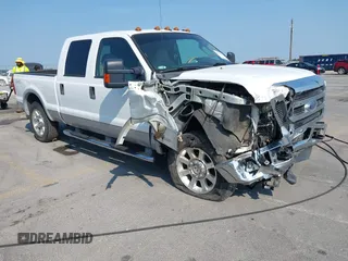 2008 Ford Super Duty F-250 SRW XL with VIN 1FTSW21R68EE10400, listed as a IAAI auction lot 40030423 with 160,032 mi miles. Bid and sale history available at carsss.com. Image 1.