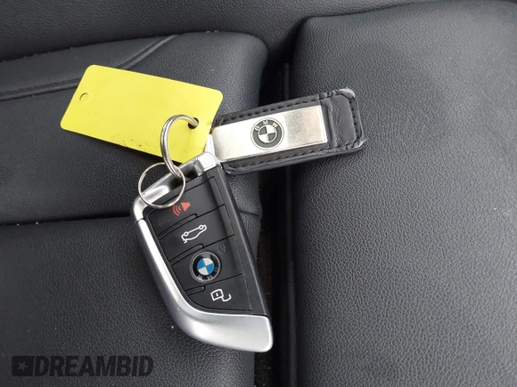 2019 BMW 3 Series 330i с VIN WBA5R1C53KAE82114, выставлен на аукционе IAAI как лот 41632512 с пробегом 92 454 миль миль и . История ставок и продаж доступна на DreamBid. Изображение 11.