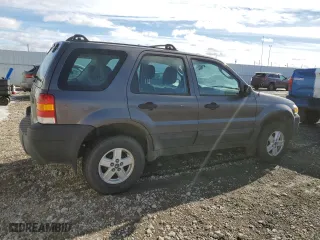 2006 Ford Escape XLS with VIN 1FMYU92Z86KA56686, listed as a Copart auction lot 47642045 with 196,804 mi miles and Clean Title. Bid and sale history available at carsss.com. Image 3.