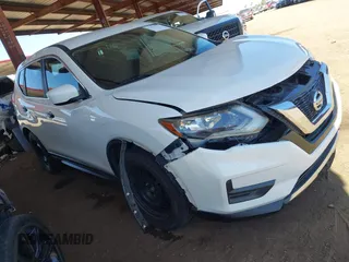 2017 Nissan Rogue SV with VIN JN8AT2MT7HW137462, listed as a IAAI auction lot 42592111 with 117,733 mi miles and . Bid and sale history available at DreamBid. Image 1.