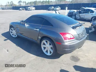 2005 Chrysler Crossfire Limited z VIN 1C3AN69L15X033940, wystawiony jako IAAI lot #41651049 z przebiegiem 88 450 mil mil oraz . Historia ofert i sprzedaży dostępna na DreamBid. Obrazek 3.