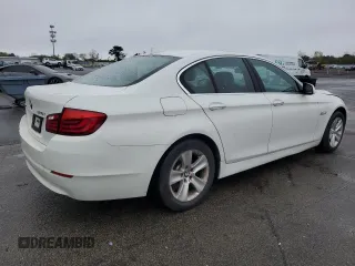 2013 BMW 5 Series 528i xDrive with VIN WBAXH5C54DD111187, listed as a Copart auction lot 55926705 with 92,854 mi miles and Clean Title. Bid and sale history available at carsss.com. Image 3.