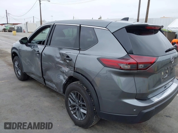 2024 Nissan Rogue S with VIN 5N1BT3AAXRC697600, listed as a IAAI auction lot 42716015 with 28,370 mi miles and . Bid and sale history available at DreamBid. Image 6.