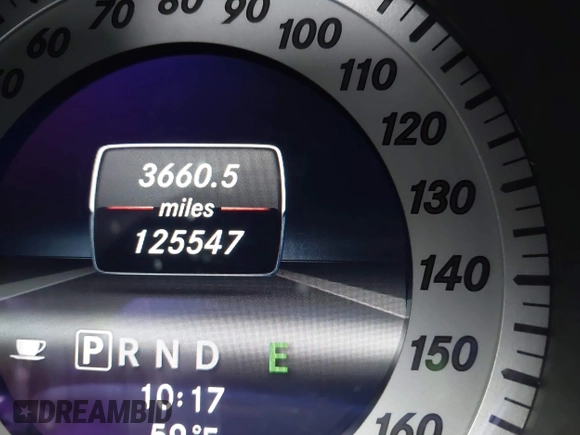 2013 Mercedes-Benz C 300 Sport с VIN WDDGF8AB7DR264500, выставлен на аукционе IAAI как лот 41943477 с пробегом 125 547 миль миль и . История ставок и продаж доступна на DreamBid. Изображение 15.