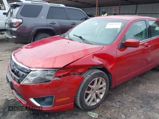 2010 Ford Fusion SEL with VIN 3FAHP0JA0AR118420, listed as a IAAI auction lot 41923325 with 184,891 mi miles. Bid and sale history available at carsss.com. Image 17.