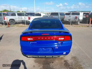 2013 Dodge Charger RT Max with VIN 2C3CDXCT6DH715161, listed as a IAAI auction lot 41722473 with 121,077 mi miles. Bid and sale history available at carsss.com. Image 16.