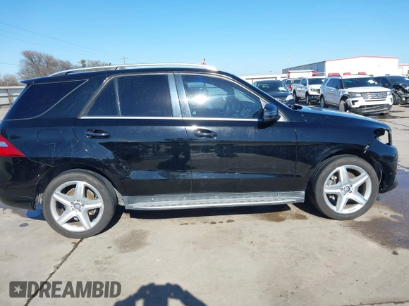 2015 Mercedes-Benz M 400 with VIN 4JGDA5GB1FA510309, listed as a IAAI auction lot 41603810 with 109,391 mi miles and . Bid and sale history available at DreamBid. Image 14.