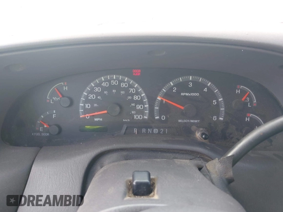 2001 Ford F-150 XLT with VIN 1FTRW07L81KE91672, listed as a IAAI auction lot 42021661 with 200,000 mi miles and . Bid and sale history available at DreamBid. Image 7.