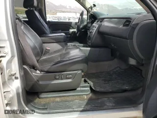 2010 Chevrolet Suburban LT with VIN 1GNUKJE32AR179375, listed as a Copart auction lot 51686225 with 0 mi miles and Clean Title. Bid and sale history available at carsss.com. Image 7.