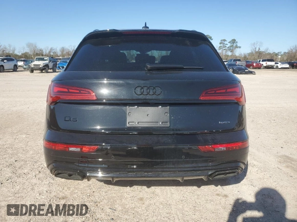2024 Audi Q5 S line Premium Plus with VIN WA1EAAFY2R2050674, listed as a Copart auction lot 47789555 with 2,275 mi miles and Salvage Title. Bid and sale history available at carsss.com. Image 6.