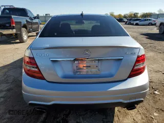 2013 Mercedes-Benz C 300 Sport with VIN WDDGF8AB9DA756931, listed as a Copart auction lot 80746344 with 86,982 mi miles and Salvage title. Bid and sale history available at DreamBid. Image 6.