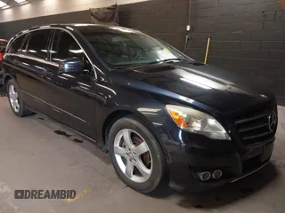 2011 Mercedes-Benz R 350 with VIN 4JGCB6FE0BA119916, listed as a IAAI auction lot 42553464 with 149,201 mi miles and . Bid and sale history available at DreamBid. Image 1.