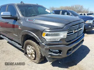2019 Ram 2500 Laramie with VIN 3C6UR5FL7KG521132, listed as a IAAI auction lot 41806360 with 140,196 mi miles and . Bid and sale history available at DreamBid. Image 6.