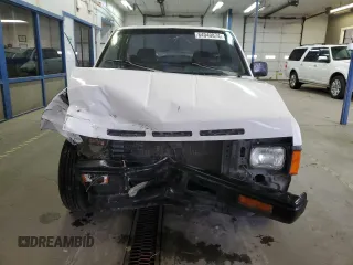 1986 Nissan Hardbody E z VIN JN6ND11S8GW026883, wystawiony jako Copart lot #84040874 z przebiegiem 193 104 mil mil oraz Szkody całkowita. Historia ofert i sprzedaży dostępna na DreamBid. Obrazek 5.