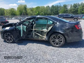 2016 Ford Taurus SHO z VIN 1FAHP2KT2GG116535, wystawiony jako IAAI lot #42359393 z przebiegiem 116 550 mil mil oraz . Historia ofert i sprzedaży dostępna na DreamBid. Obrazek 13.