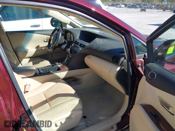 2013 Lexus RX 350 z VIN 2T2ZK1BA8DC111464, wystawiony jako IAAI lot #41809488 z przebiegiem 166 723 mil mil oraz . Historia ofert i sprzedaży dostępna na DreamBid. Obrazek 5.