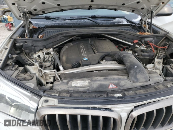 2015 BMW X6 xDrive35i z VIN 5UXKU2C54F0F95526, wystawiony jako Copart lot #45578085 z przebiegiem 97 965 mil mil oraz Szkoda całkowita • Salvage title. Historia ofert i sprzedaży dostępna na DreamBid. Obrazek 11.