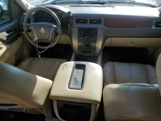 2010 GMC Sierra 1500 SLT z VIN 3GTRCWE08AG287062, wystawiony jako Copart lot #45991885 z przebiegiem 310 055 mil mil oraz Szkody całkowita. Historia ofert i sprzedaży dostępna na DreamBid. Obrazek 8.
