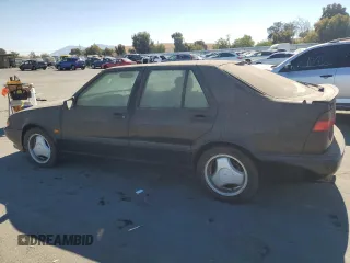 1996 Saab 9000 z VIN YS3CH65R6T1006635, wystawiony jako Copart lot #75867504 z przebiegiem 42 773 mil mil oraz Tytuł czysty. Historia ofert i sprzedaży dostępna na DreamBid. Obrazek 2.